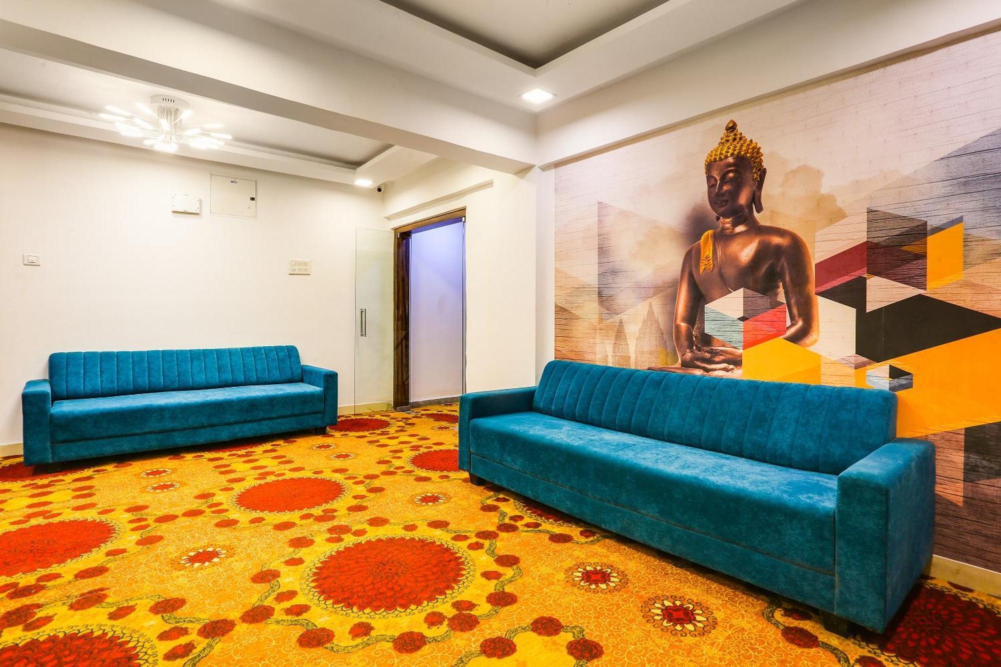 Capital O Arsh Executive Inn Mumbai Exterior photo