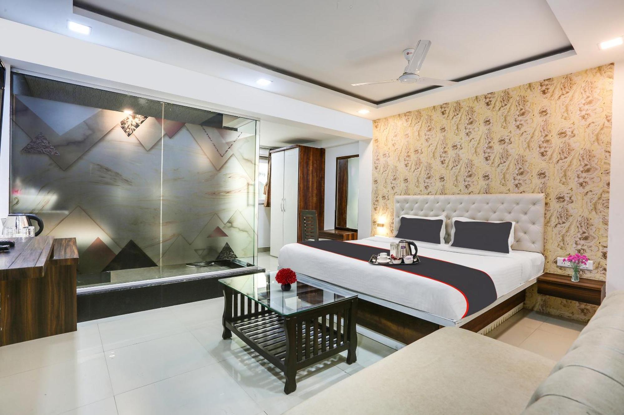 Capital O Arsh Executive Inn Mumbai Exterior photo